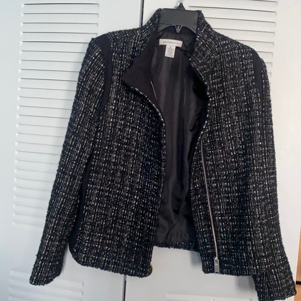 Great outwear / blazer
